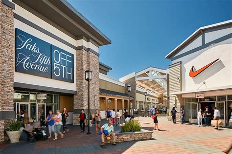 san fransico premium outlets.